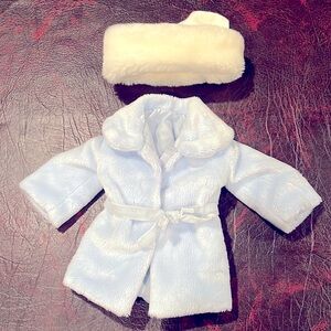 Vintage American girl winter coat and furry hat